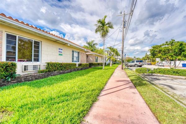 Enclave Waterside Villas, 2170 Bay Dr #3-22, Miami Beach, Florida 33141, image 1