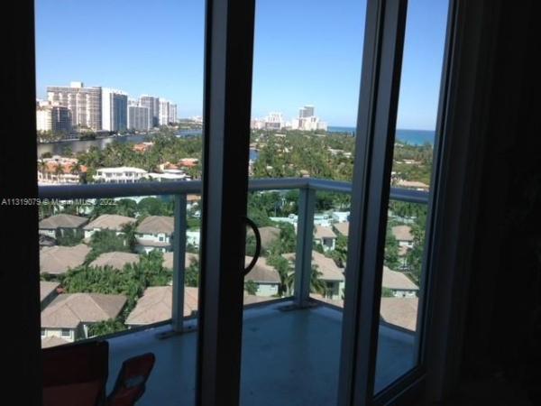 Ocean Reserve, 19370 NE Collins Ave #1624, Sunny Isles Beach, Florida 33160, image 2