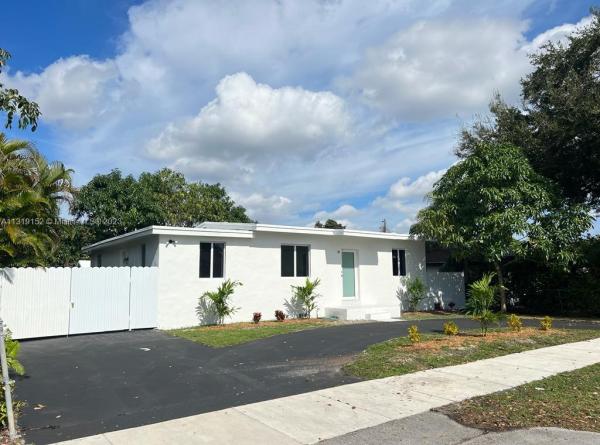 McKeever Terrace, 8321 SW 46th St, Olympia Heights, Florida 33155, image 1