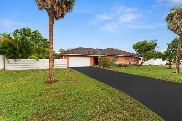 Palm Ridge, 2645 SE 3rd St, Pompano Beach, Florida 33062, image 1