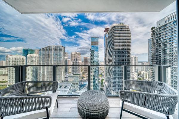 Rise Brickell City Centre, 88 SW 7th St #3203, Miami, Florida 33130, image 2
