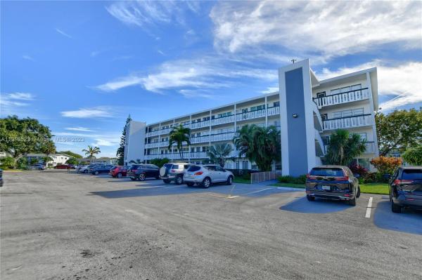 Harwood, 4016 Harwood C, Deerfield Beach, Florida 33442, image 2