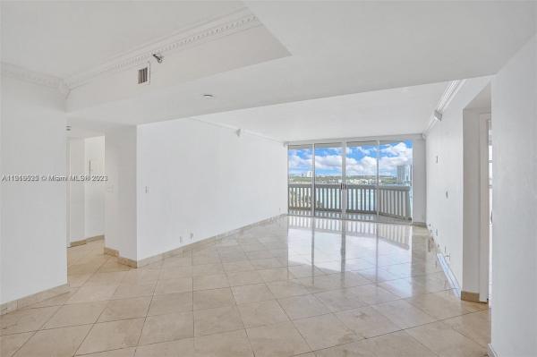 1000 Island Boulevard, 1000 W Island Blvd #1612, Aventura, Florida 33160, image 2