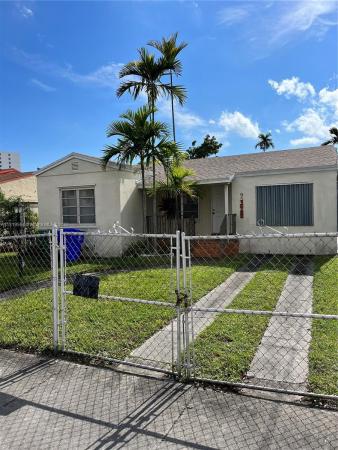 Glenroyal, 2326 NW 2nd St, Miami, Florida 33125, image 1