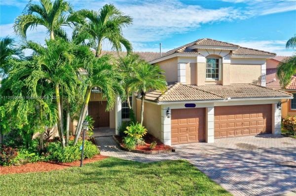 Majestic Bay, Pembroke Pines, Florida 33028, image 1