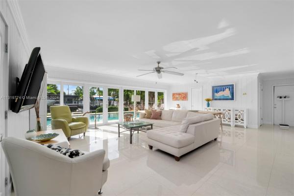 Biscayne Point, 1560 Cleveland Rd, Miami Beach, Florida 33141, image 1