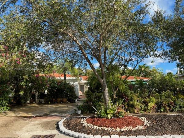 Nautilus, 4557 N Jefferson Ave, Miami Beach, Florida 33140, image 2