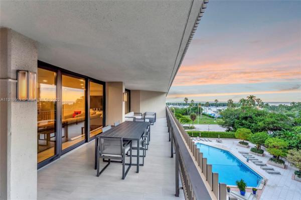 Yacht Harbour, 2901 S Bayshore Dr #5E, Miami, Florida 33133, image 1
