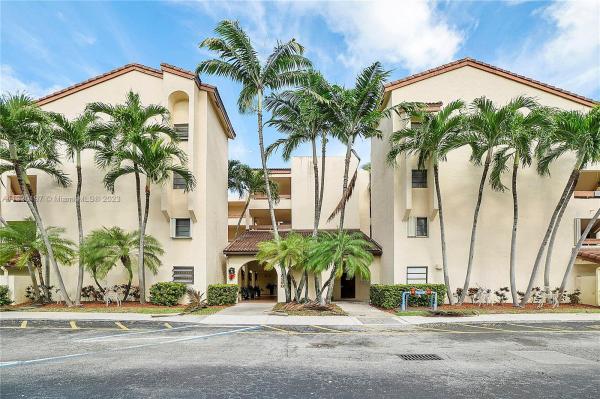 Kenland Pointe, 9280 SW 123rd Ct #105-S, The Crossings, Florida 33186, image 1