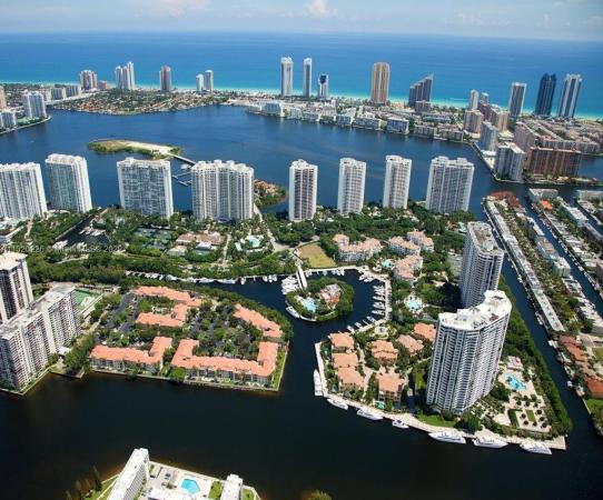 1000 Island Boulevard, 1000 W Island Blvd #2611, Aventura, Florida 33160, image 2