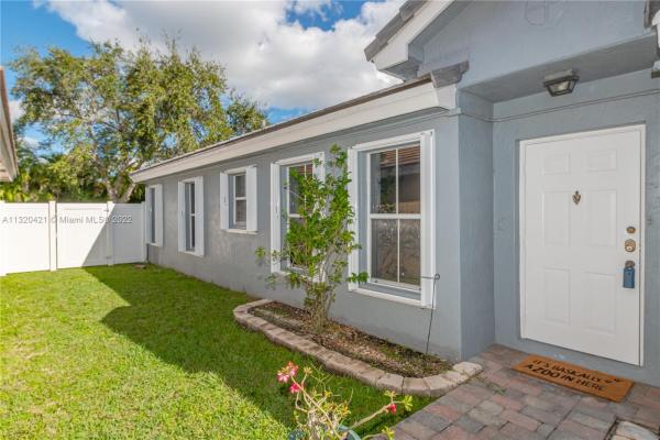 Sheridan Glen, 14861 SW 70th Pl, Davie, Florida 33331, image 1