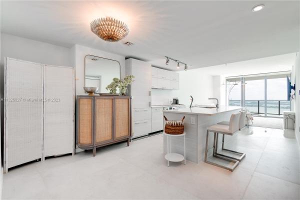 Paraiso Bay, 650 NE 32nd St #3904, Miami, Florida 33137, image 2