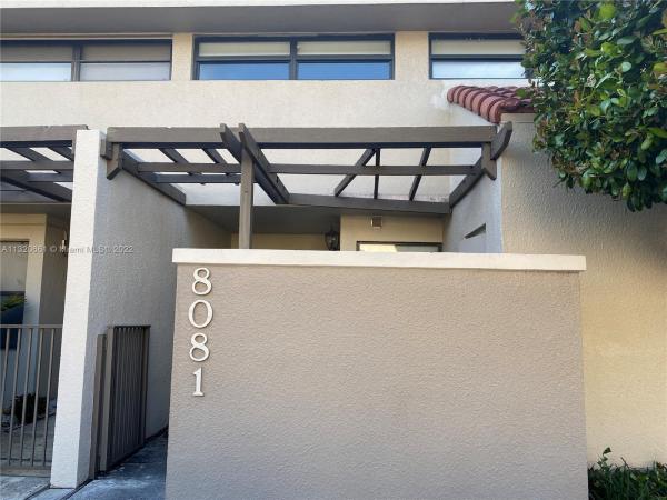 Dadeland Walk, 8081 SW 86th Ter, Kendall, Florida 33143, image 1