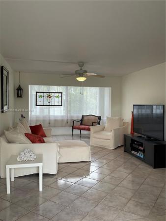 Riverview Garden, 1000 SE 4th St #304, Fort Lauderdale, Florida 33301, image 1