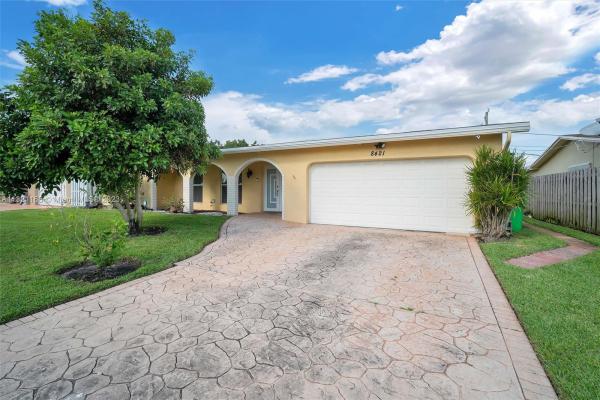 Sunrise Golf Village, 8421 Sunset Strip, Sunrise, Florida 33322, image 1