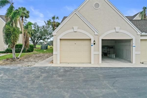 Verandas At Kelly Greens Golf & Country Club, 16321 Kelly Woods Dr #179, Fort Myers, Florida 33908, image 1