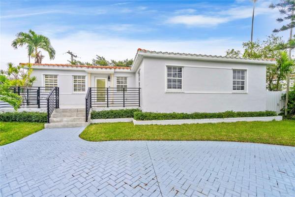 Coral Way Village, 8351 SW 27th St, Westchester, Florida 33155, image 1