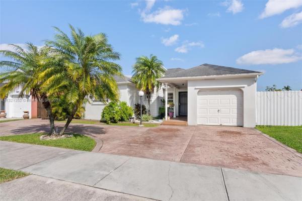 American Homes, 15611 SW 143rd Ave, Richmond West, Florida 33177, image 1