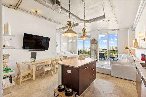 Uptown Marina Lofts, 3029 NE 188 St #815, Aventura, Florida 33180, image 1