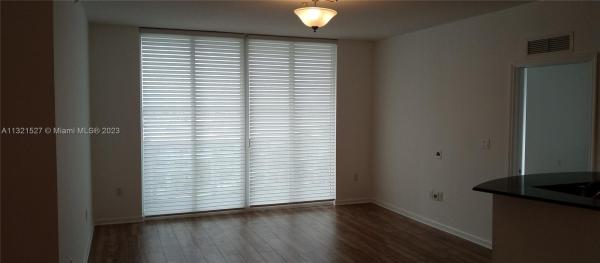 360, 7900 Harbor Island Dr #620, North Bay Village, Florida 33141, image 2