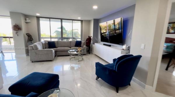 Mystic Pointe Tower 400, 3500 Mystic Pointe Dr #604, Aventura, Florida 33180, image 2