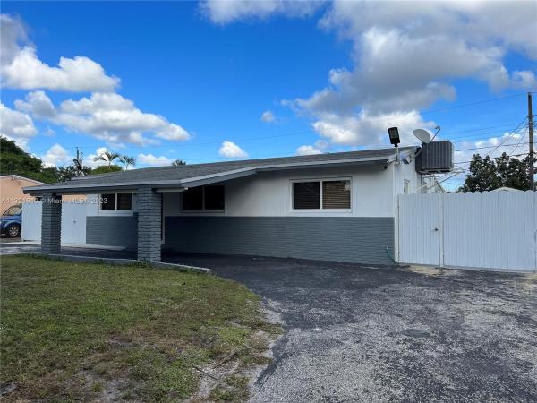 Boulevard Heights, 721 N 68th Ave, Hollywood, Florida 33024, image 2