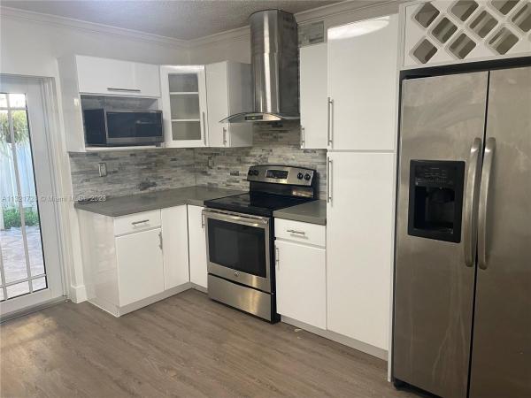 Residencial El Prado, 2735 W 61st St #103, Hialeah, Florida 33016, image 1