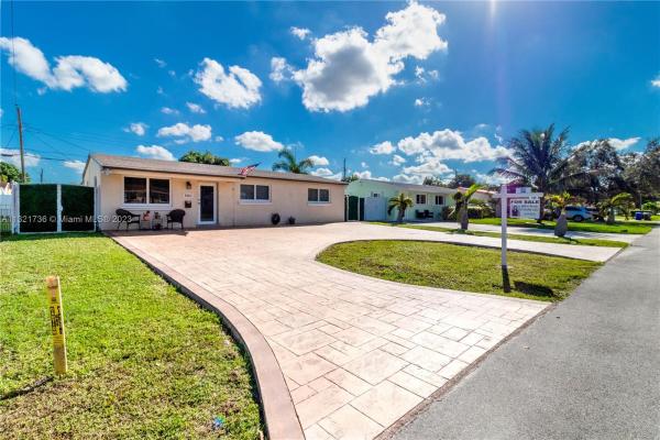 Boulevard Heights, 1011 N 70th Way, Hollywood, Florida 33024, image 2