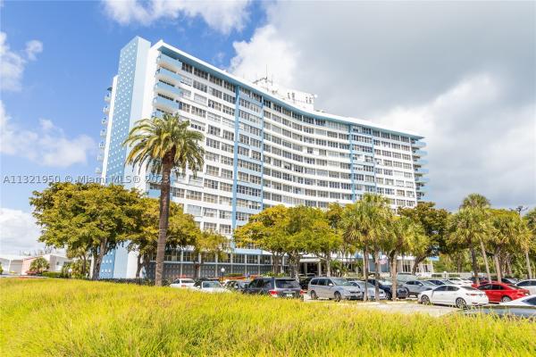 Parkview Point, 7441 Wayne Ave #7D, Miami Beach, Florida 33141, image 1