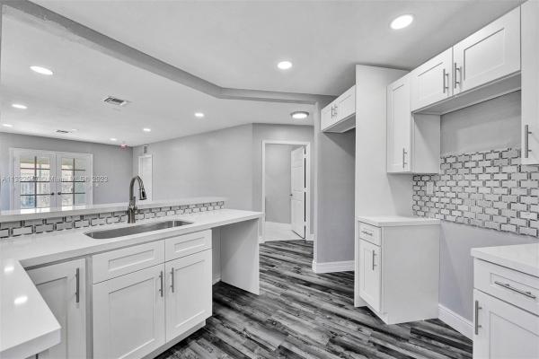 Ocean Park, 503 NW 7th Ct, Hallandale Beach, Florida 33009, image 1