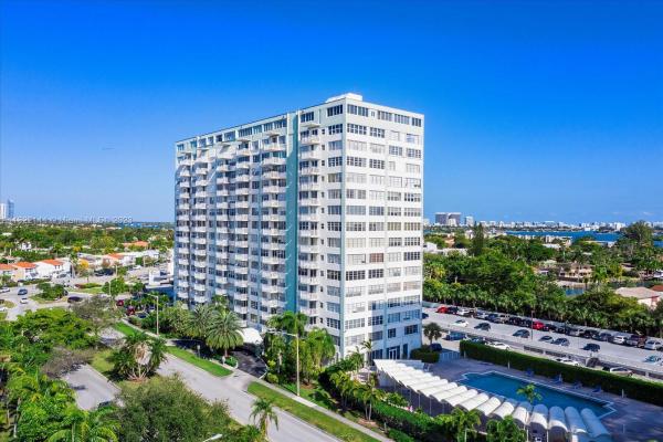 Bayview Towers North, 2150 Sans Souci Blvd #B405, North Miami, Florida 33181, image 2