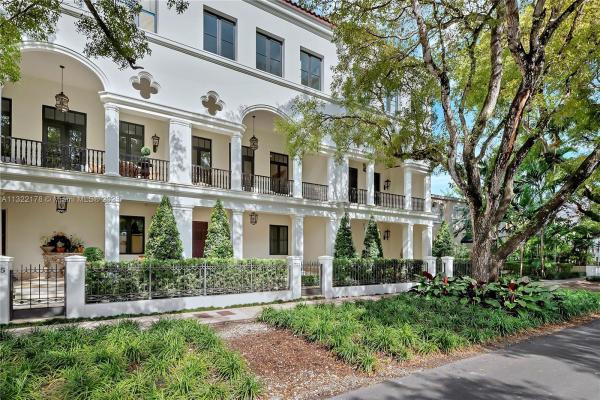 Biltmore Row, 733 Almeria Ave #B, Coral Gables, Florida 33134, image 1