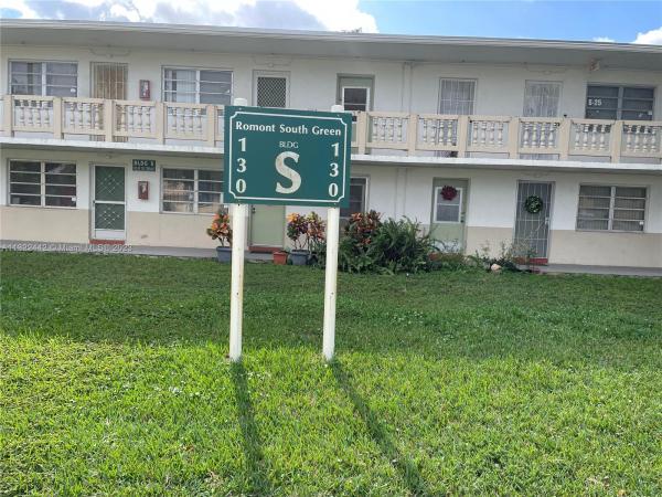 Romont South Green, 130 NE 202nd Ter #S14, Miami Gardens, Florida 33179, image 1