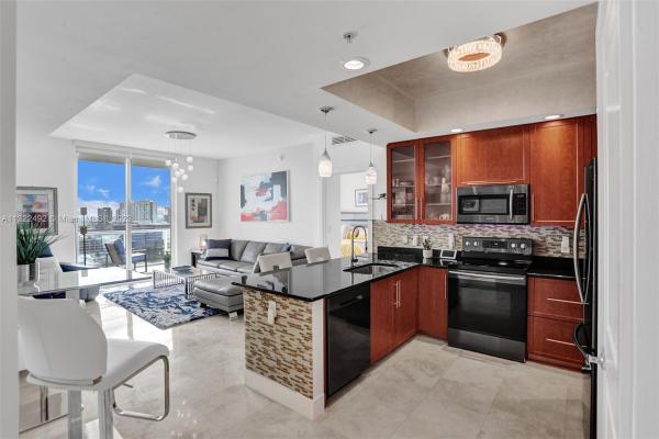 Strada 315, 315 NE 3rd Ave #1804, Fort Lauderdale, Florida 33301, image 1