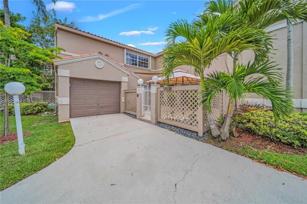 Embassy Courts, 11038 Mainsail Dr, Cooper City, Florida 33026, image 1