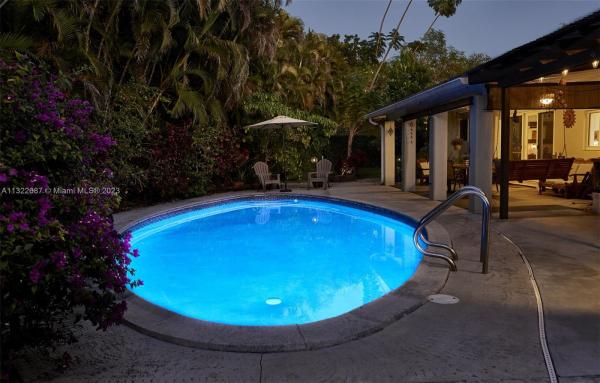 Ranchero Manors, 8901 SW 125th Ter, Kendall, Florida 33176, image 1