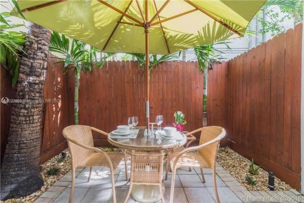 The Belcrest, 1569 Euclid Ave #9, Miami Beach, Florida 33139, image 2