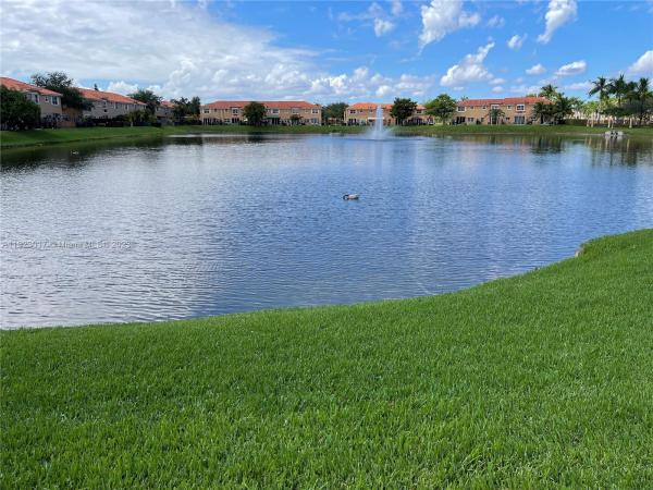 3030 SW 152nd Pl, Unincorporated Dade County, Florida 33185, image 2