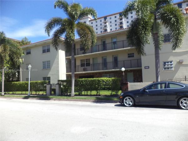 Bella Majorca, 318 Majorca Ave #202, Coral Gables, Florida 33134, image 1