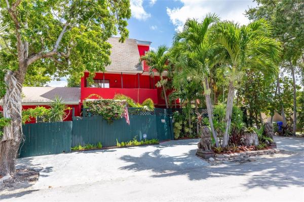 South Bay Estates, 2743 SW 32nd Ave, Miami, Florida 33133, image 1