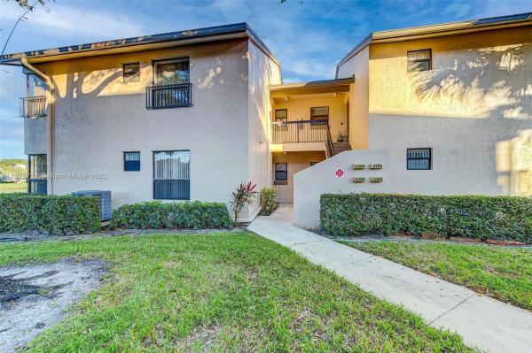 Karanda Village 5, 3388 NW 47th Ave #3159, Coconut Creek, Florida 33063, image 1