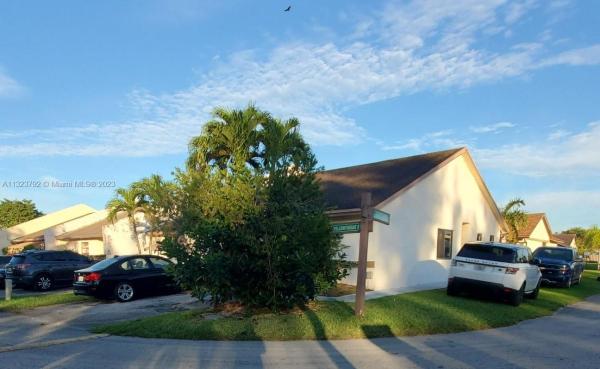 Townhomes Of Audubon South, 1499 Yellowthroat St, Homestead, Florida 33035, image 1