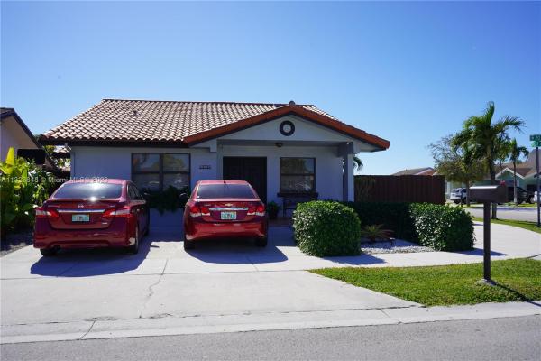 13732 SW 20th St, Unincorporated Dade County, Florida 33175, image 2