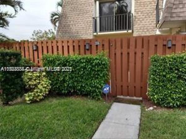 Delray Oaks West, 2949 SW 22nd Cir #27A, Delray Beach, Florida 33445, image 1