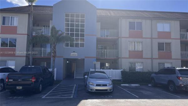 Villa Rustica, 18840 NW 57th Ave #204, Hialeah, Florida 33015, image 1