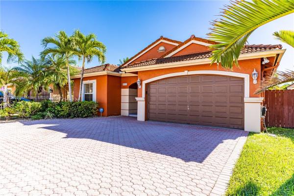 16056 SW 66th Ter, Unincorporated Dade County, Florida 33193, image 2