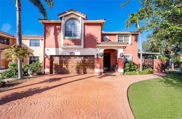 Marbella Park, 19958 NW 85th Ave, Hialeah, Florida 33015, image 1