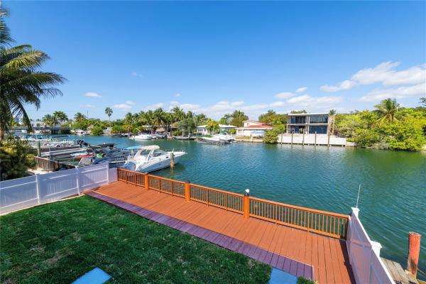 Normandy Waterway, 2025 Calais Dr #2, Miami Beach, Florida 33141, image 1