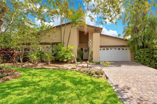 The Crossings, 12771 SW 107th St, The Crossings, Florida 33186, image 2