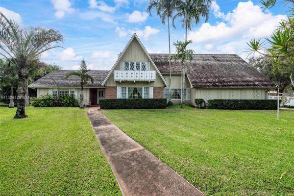Lawson Isles, 11030 SW 42nd Pl, Davie, Florida 33328, image 1